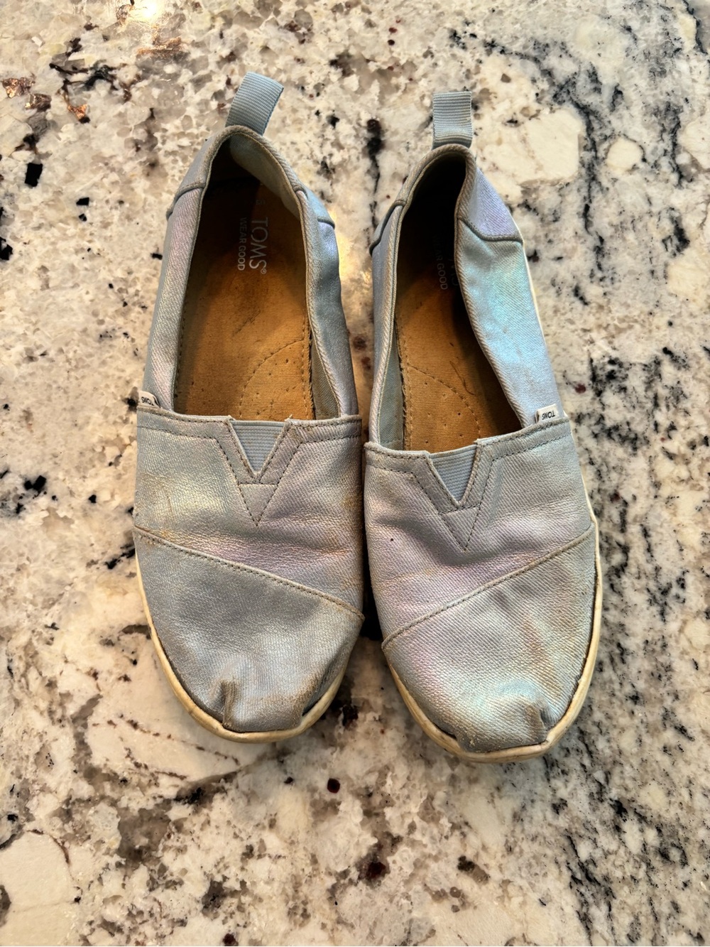 TOMS women’s  metallic Classic Slip-on size 5